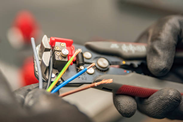 Best Emergency Electrical Repair  in San Diego, CA